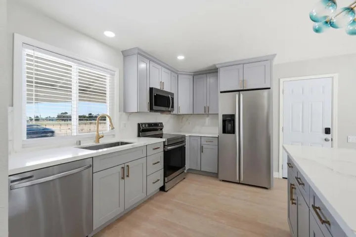 4838 Snell, San Jose, California 95136
