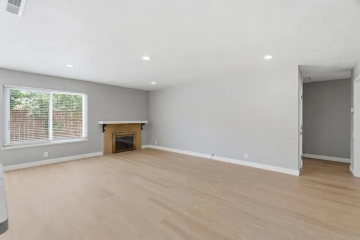 4838 Snell, San Jose, California 95136
