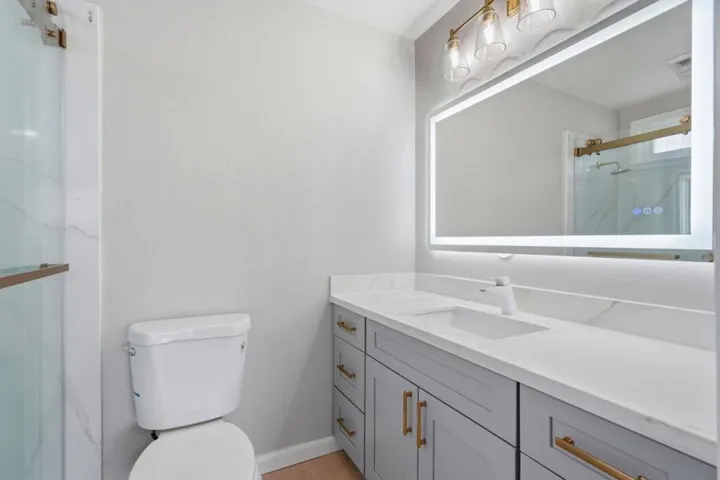 4838 Snell, San Jose, California 95136