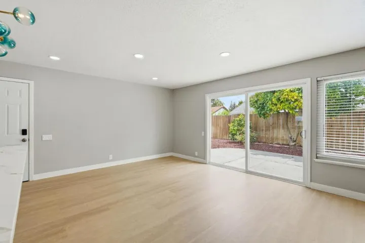 4838 Snell, San Jose, California 95136