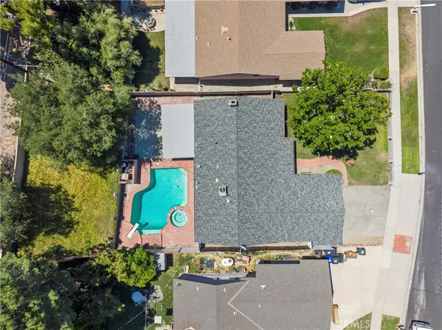 24607 Fourl, Newhall, California 91321