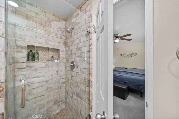 24607 Fourl, Newhall, California 91321
