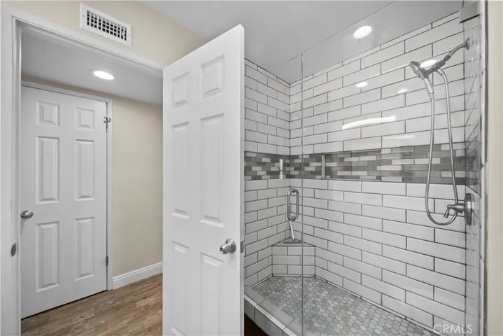 24607 Fourl, Newhall, California 91321