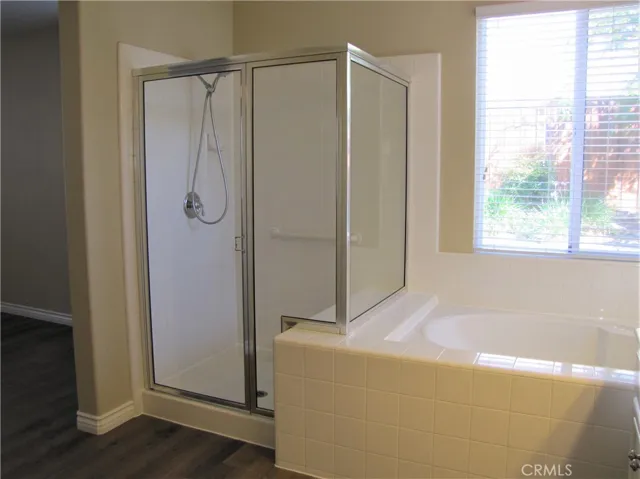7342 Corona Valley Avenue, Eastvale, California 92880