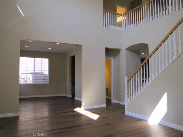7342 Corona Valley Avenue, Eastvale, California 92880