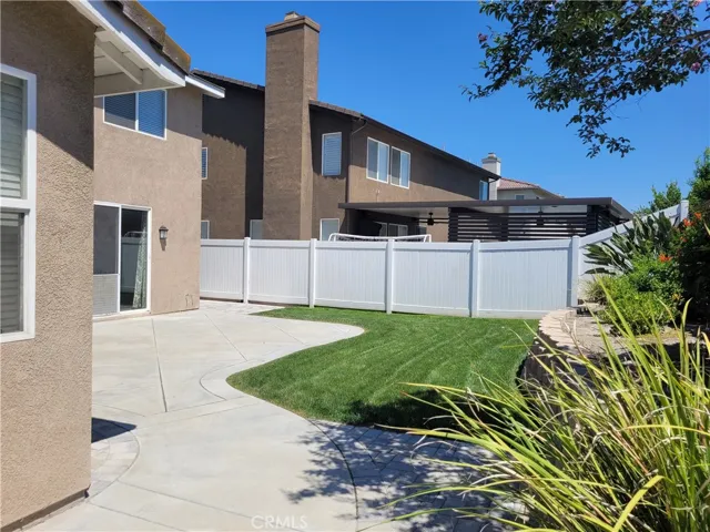 7342 Corona Valley Avenue, Eastvale, California 92880