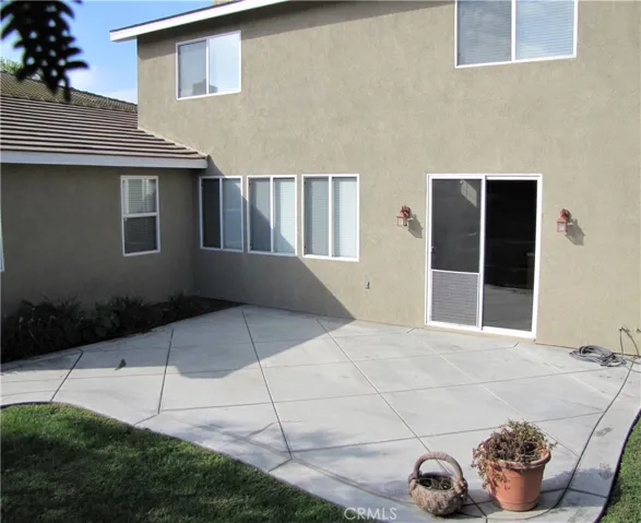 7342 Corona Valley Avenue, Eastvale, California 92880