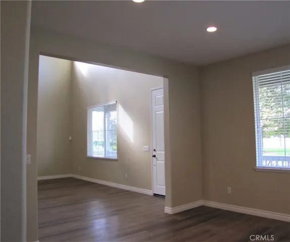 7342 Corona Valley Avenue, Eastvale, California 92880