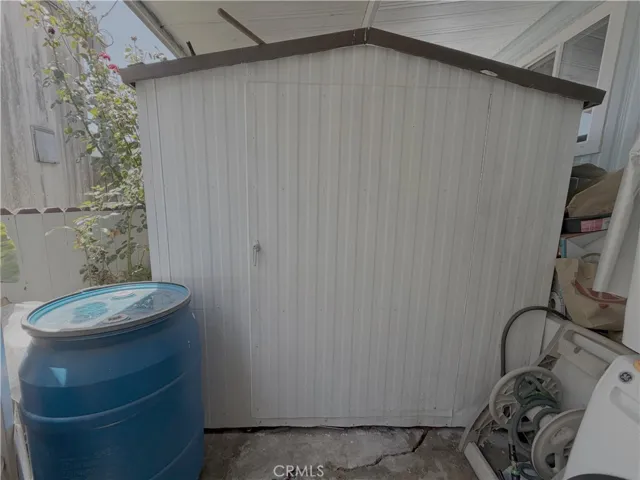 Shed