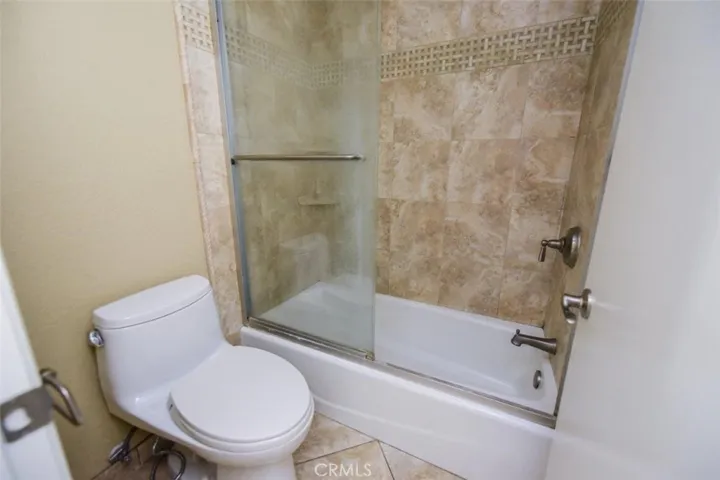 48 Columbia 6, Irvine, California 92612