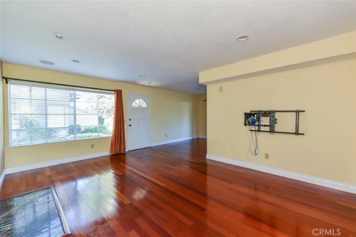 48 Columbia 6, Irvine, California 92612