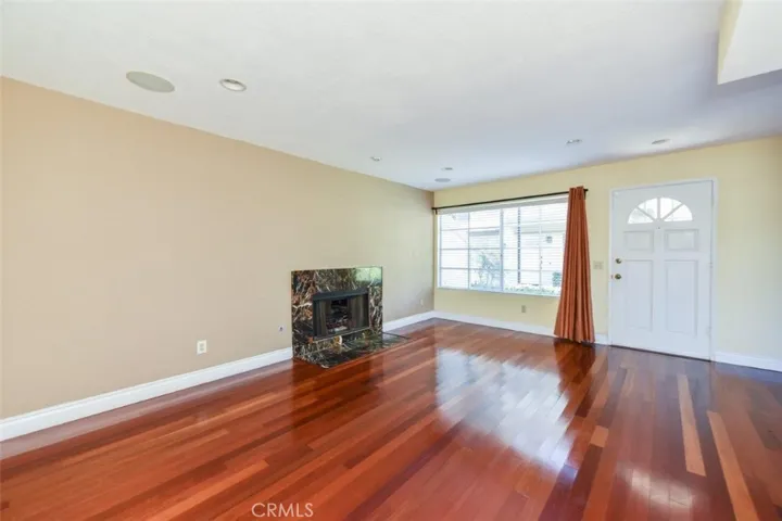 48 Columbia 6, Irvine, California 92612
