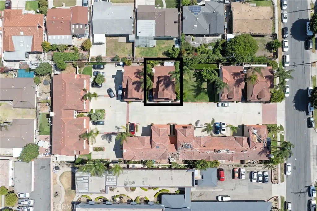 17572 Van Buren, Huntington Beach, California 92647 — photo 5