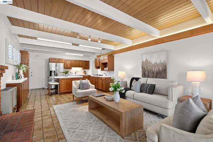 19131 Waverly Avenue, San Lorenzo, California 94541