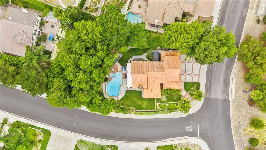 5065 Aviemore, Yorba Linda, California 92887