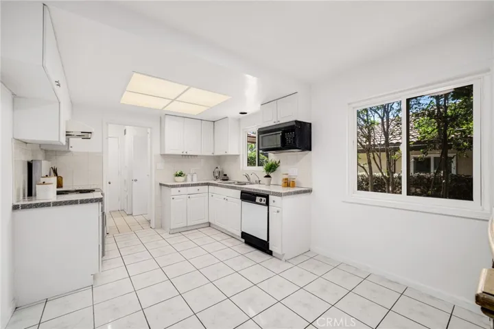 458 W Winnie Way, Arcadia, California 91007