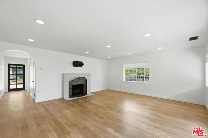 27355 Pacific Coast Highway B, Malibu, California 90265