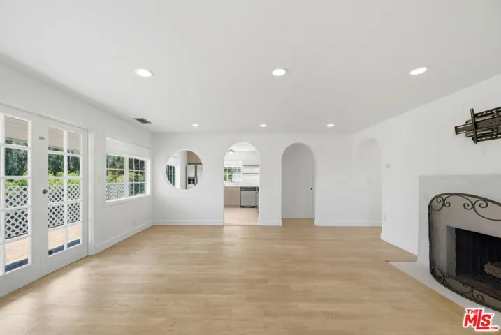 27355 Pacific Coast Highway B, Malibu, California 90265