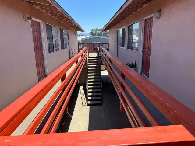 1142 Parkside Street, Salinas, California 93906