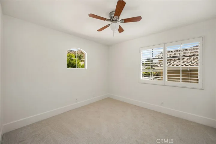 25 La Perla, Lake Forest, California 92610