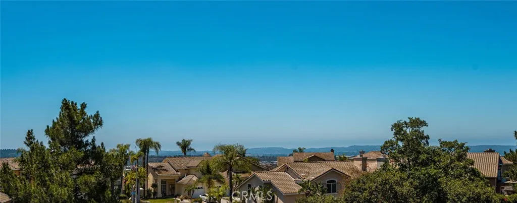 25 La Perla, Lake Forest, California 92610
