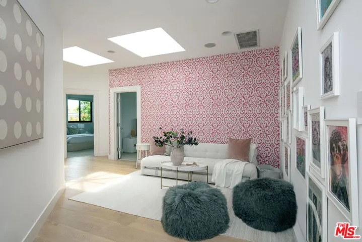 703 25th Street, Santa Monica, California 90402
