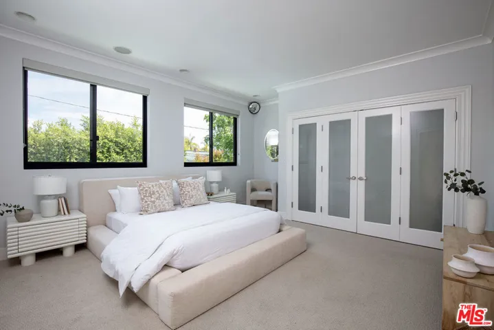703 25th Street, Santa Monica, California 90402