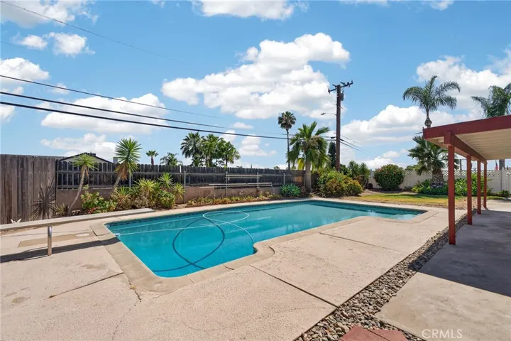 26271 Edgemont Drive, Highland, California 92346