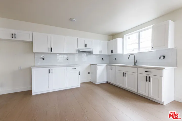946 E 21st Street, Los Angeles, California 90011