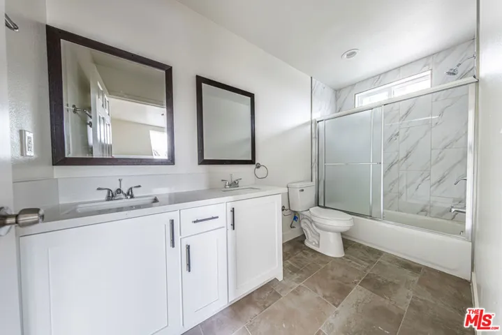 946 E 21st Street, Los Angeles, California 90011