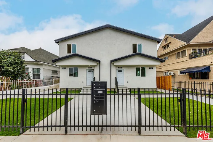 946 E 21st Street, Los Angeles, California 90011