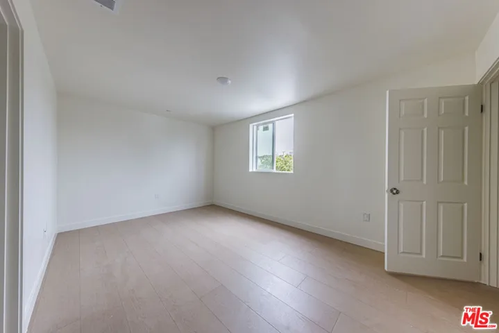 946 E 21st Street, Los Angeles, California 90011