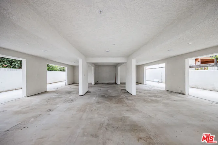 946 E 21st Street, Los Angeles, California 90011