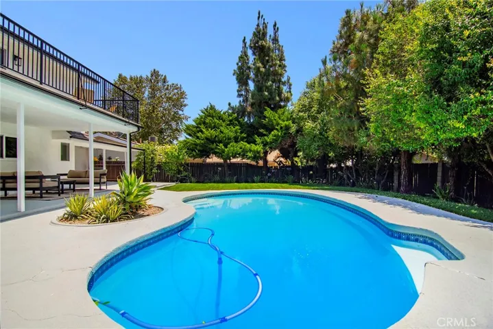 5655 Ramara Avenue, Woodland Hills, California 91367
