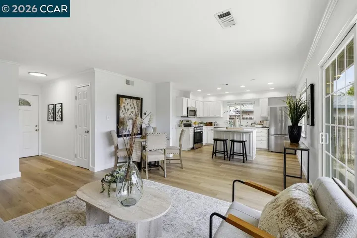 3537 Thunderbird Dr, Concord, California 94520