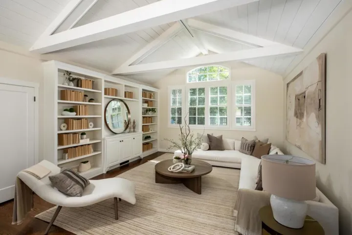 14 Flood Circle, Atherton, California 94027