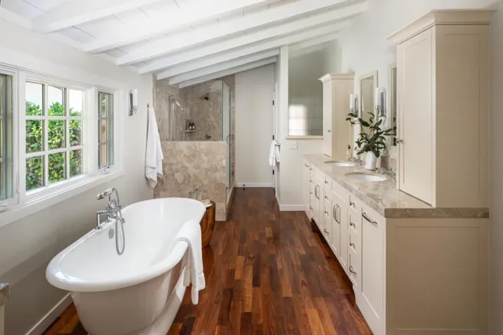 14 Flood Circle, Atherton, California 94027