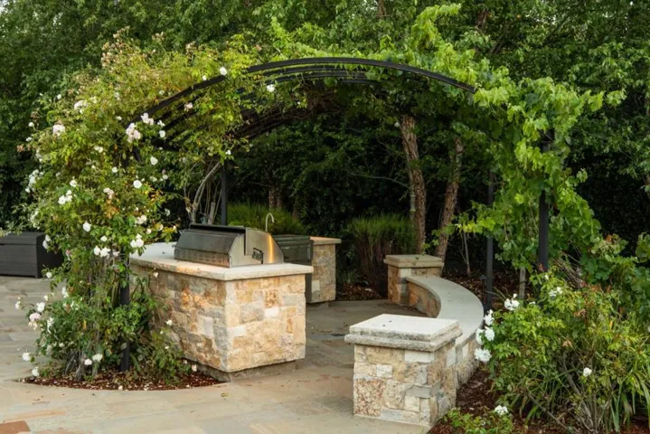 14 Flood Circle, Atherton, California 94027