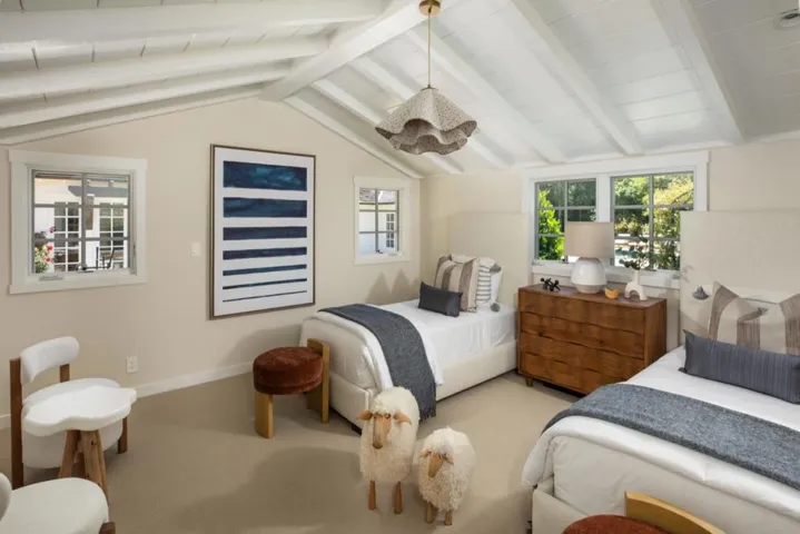 14 Flood Circle, Atherton, California 94027