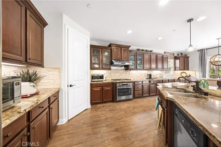 4320 Napier Drive, Riverside, California 92505