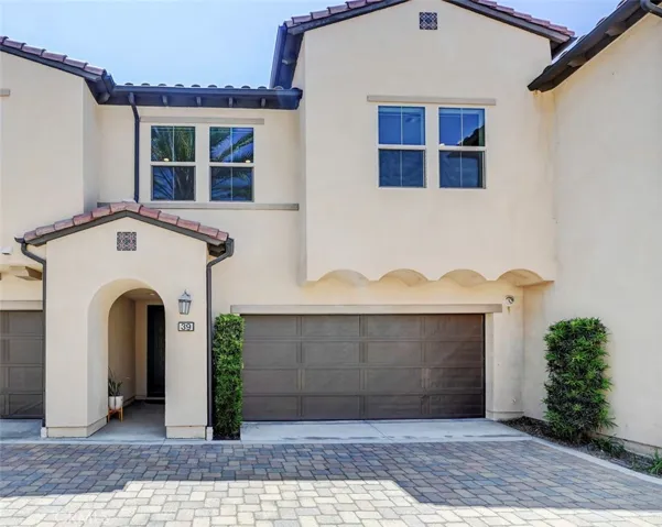 39 Prominence, Lake Forest, California 92630