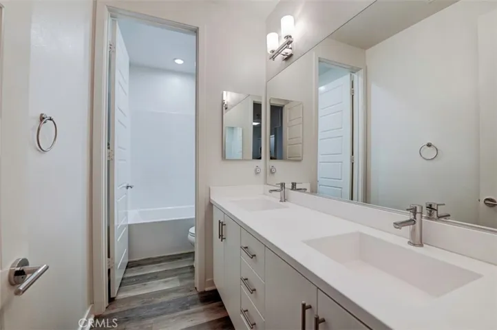 39 Prominence, Lake Forest, California 92630