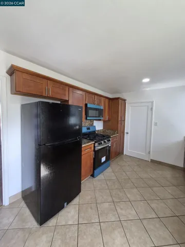 120 S 39th St, Richmond, California 94804
