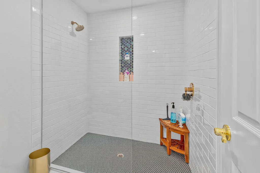 master-bath-2 master-bath-2