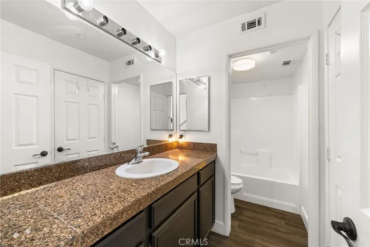 13310 Spring Valley B, Victorville, California 92395