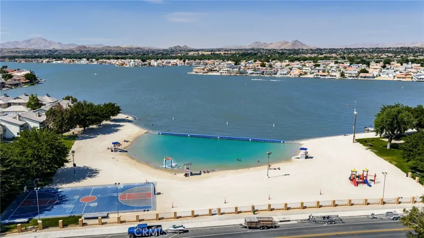 13310 Spring Valley B, Victorville, California 92395