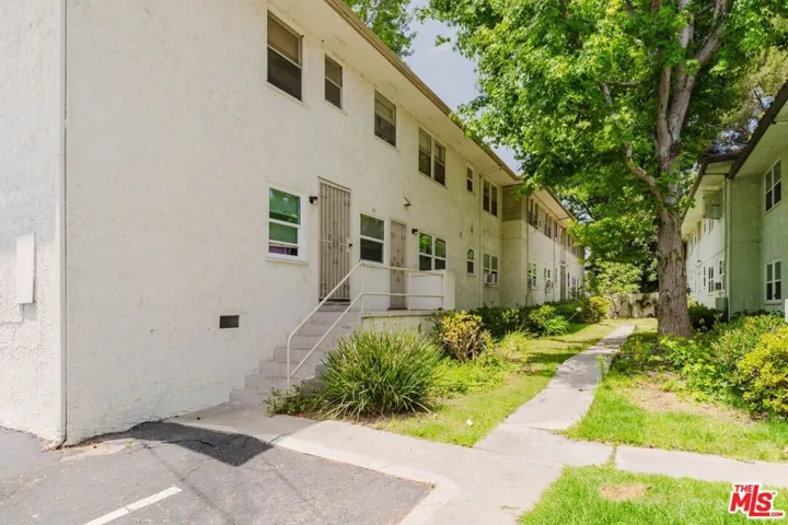 3622 Kalsman Drive 2, Los Angeles, California 90016