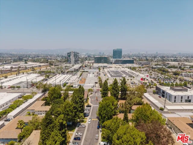 3622 Kalsman Drive 2, Los Angeles, California 90016