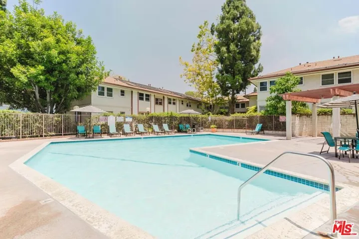 3622 Kalsman Drive 2, Los Angeles, California 90016