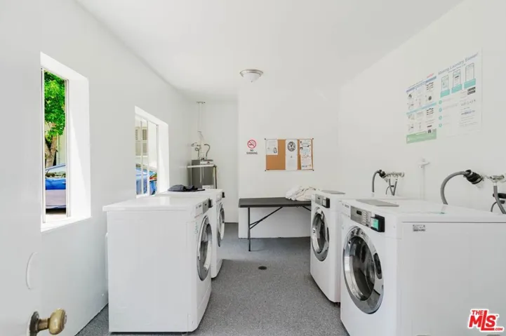 3622 Kalsman Drive 2, Los Angeles, California 90016